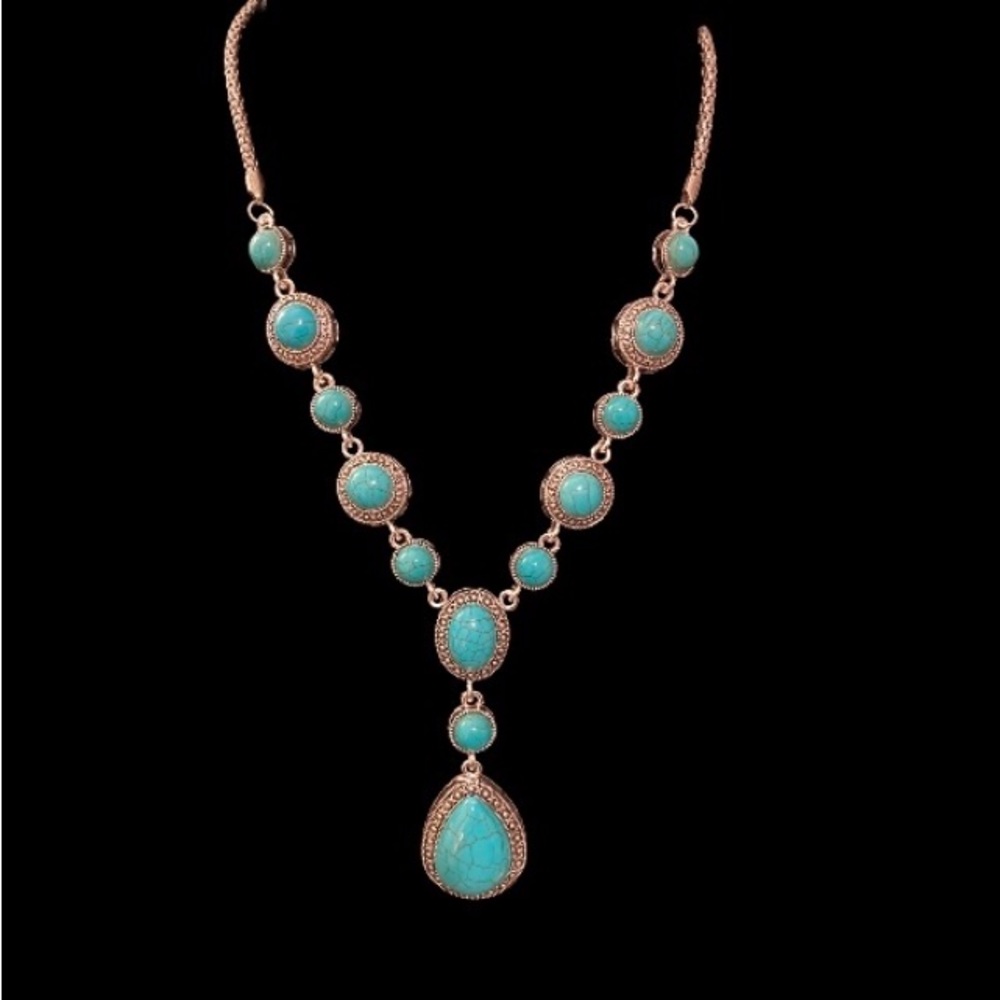 Boho Pretty Turquoise & Silver Chunky Faux Necklace